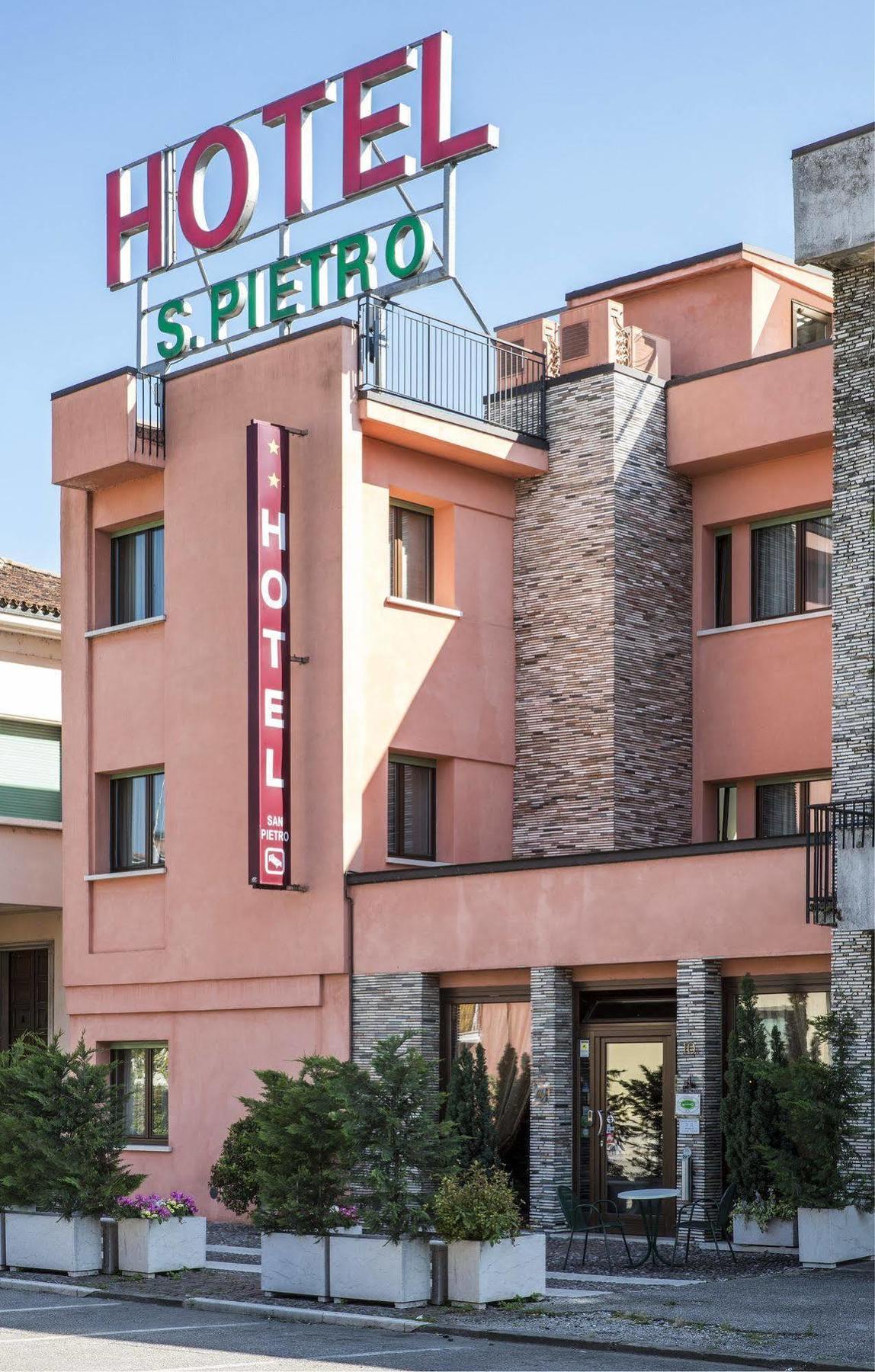 فيلافرانكا دي فيرونا Hotel San Pietro المظهر الخارجي الصورة